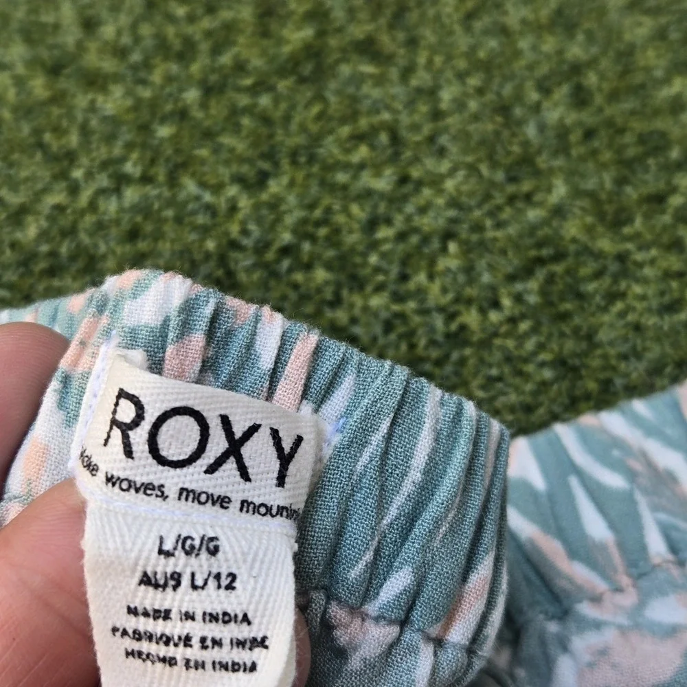 Roxy Skirt Women's Large Floral Print Multicolor